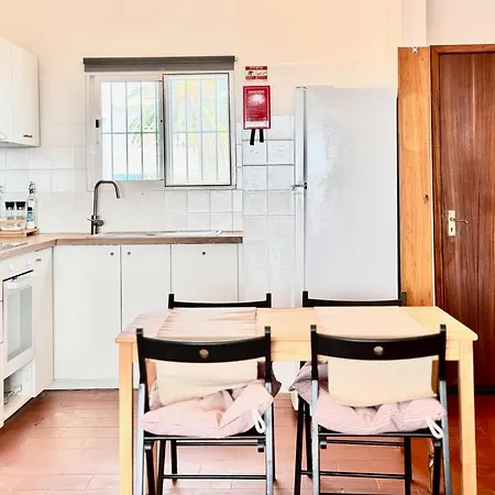 Casa Do Profeta 펜션 포르투산투